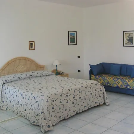 Selenia Hotel 4*