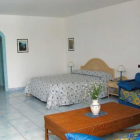 Selenia Castro (Lecce)