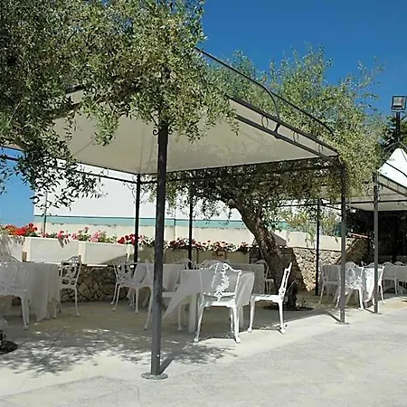 Selenia 4* Castro (Lecce)