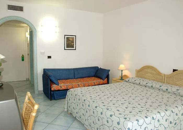 Selenia Otel 4*